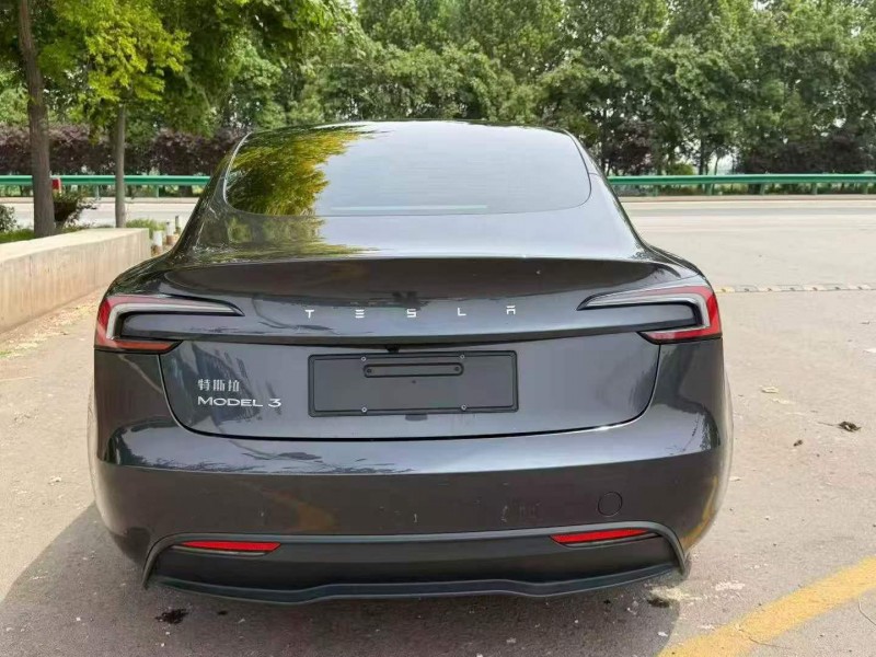 东营24年特斯拉MODEL 37