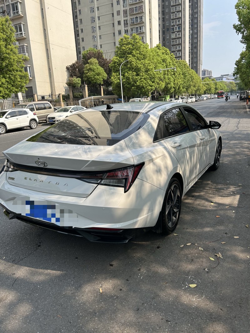 株洲21年现代伊兰特4