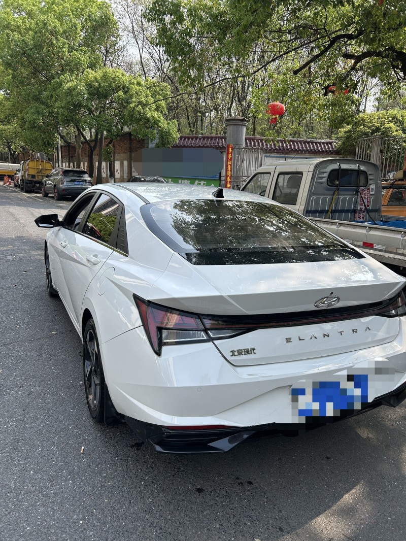 株洲21年现代伊兰特5