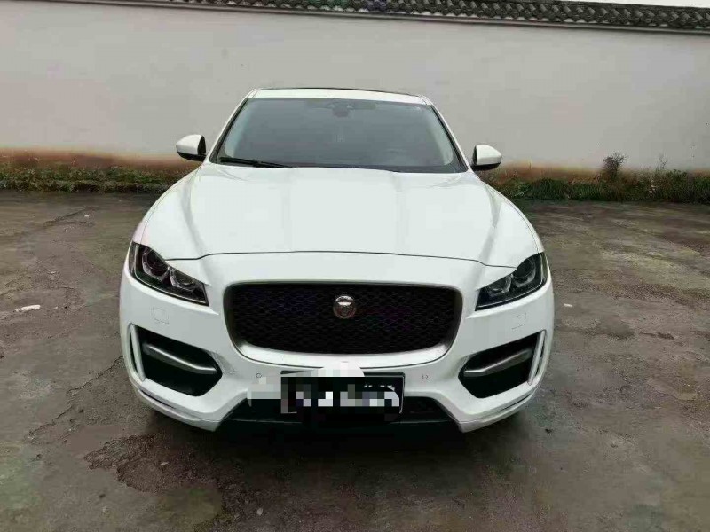 重庆17年捷豹F-PACE1