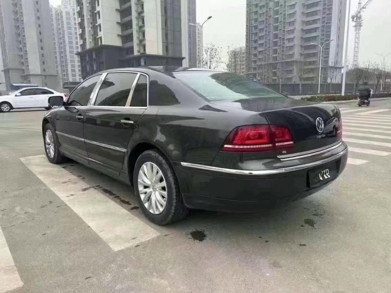 济宁13年大众辉腾7