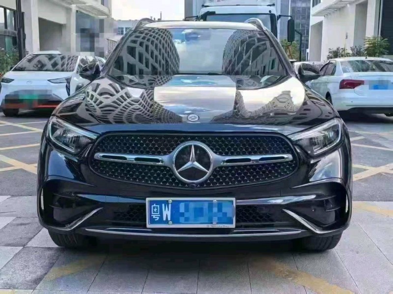 广州23年奔驰GLC1