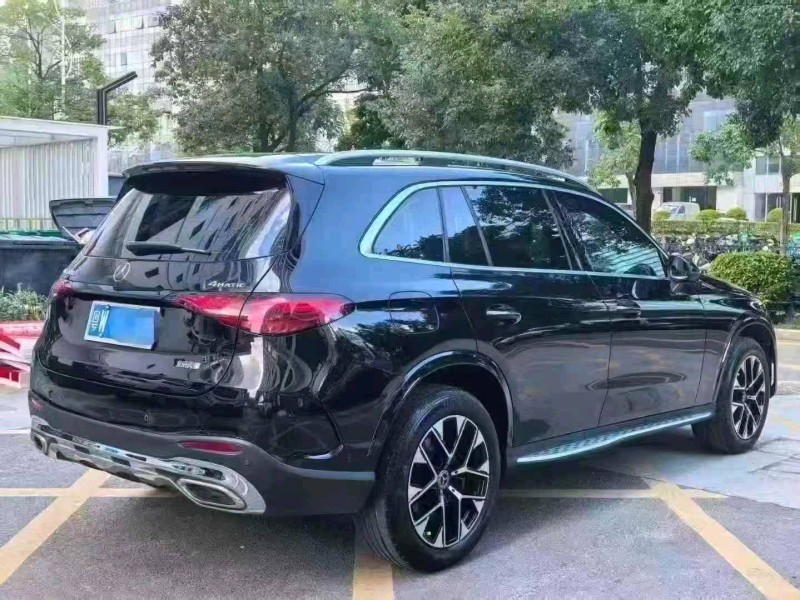 广州23年奔驰GLC7