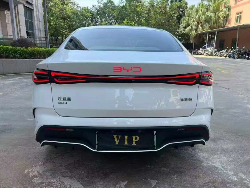 广州24年比亚迪海豹9