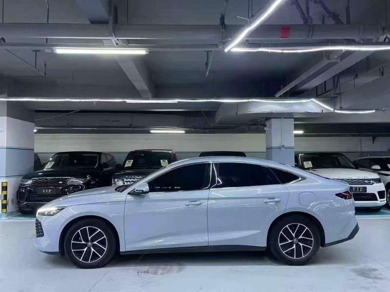 广州24年比亚迪秦7