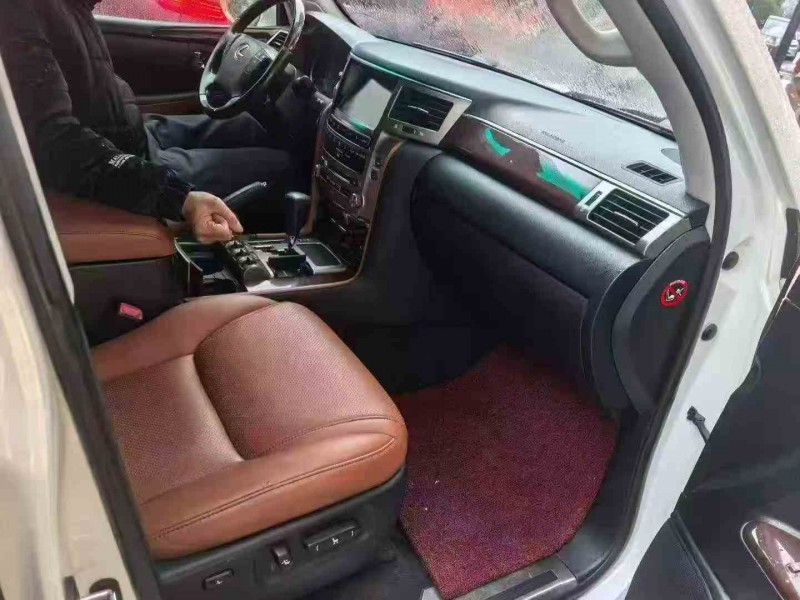 金华14年雷克萨斯LX5