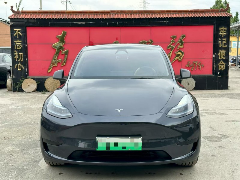 淄博24年特斯拉MODEL Y1