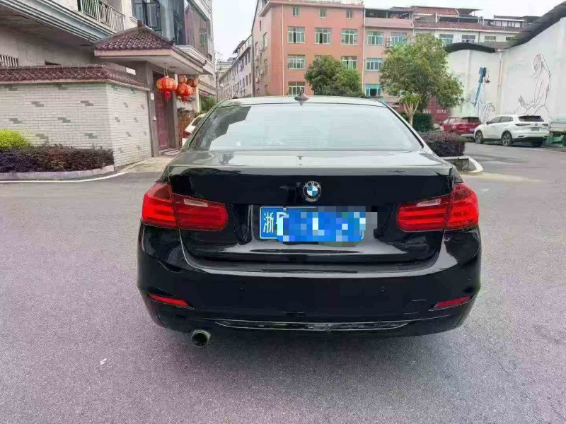 金华14年宝马5系9