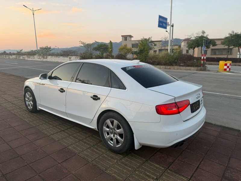 广州14年奥迪A4L9