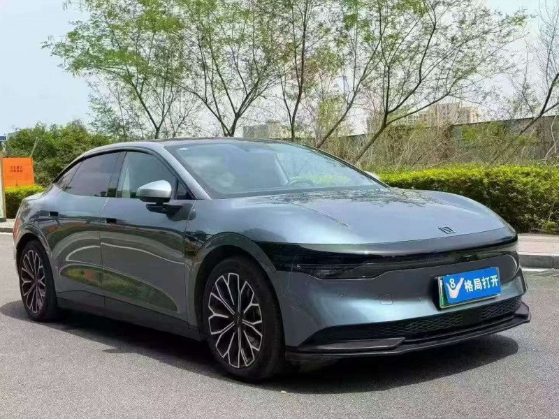广州24年极氪汽车0073