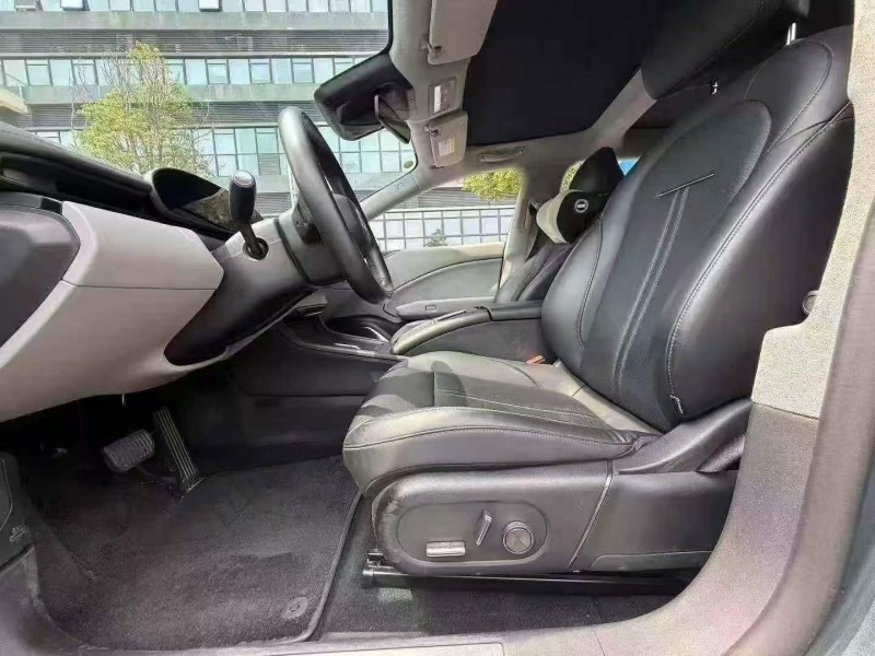 广州24年极氪汽车0078