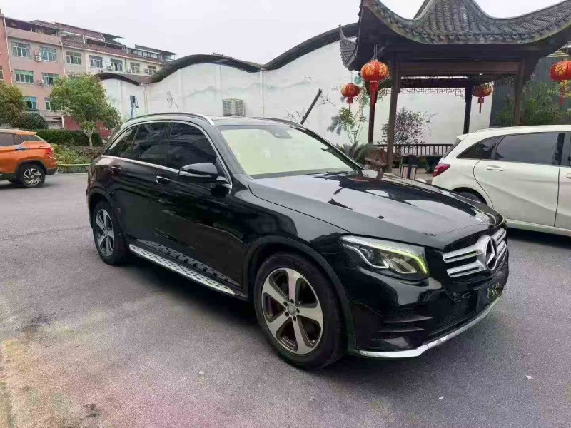 金华17年奔驰GLC3
