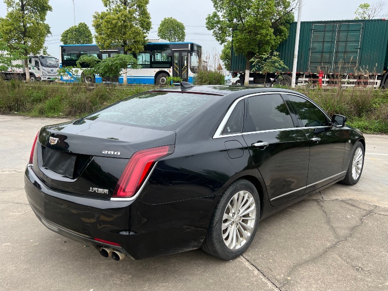 长沙18年凯迪拉克CT69