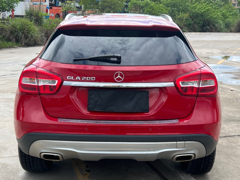 长沙16年奔驰GLA8