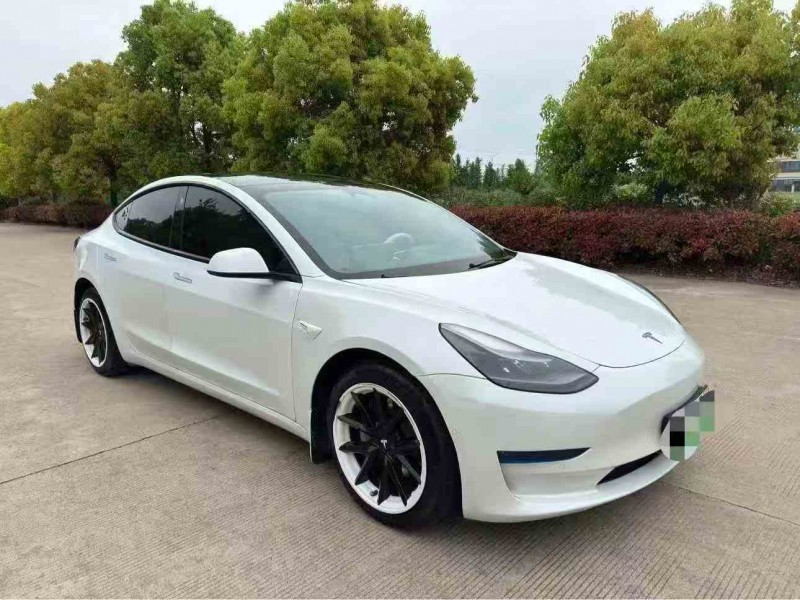淮安23年特斯拉MODEL 33