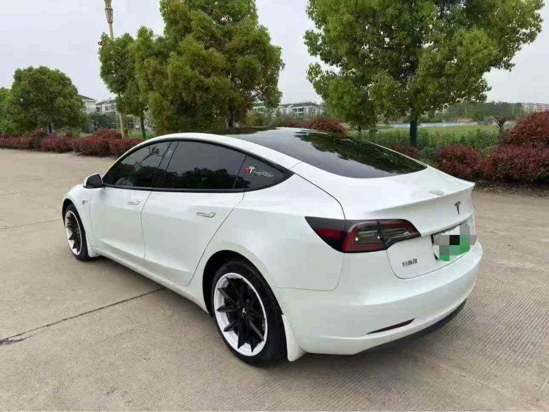 淮安23年特斯拉MODEL 38