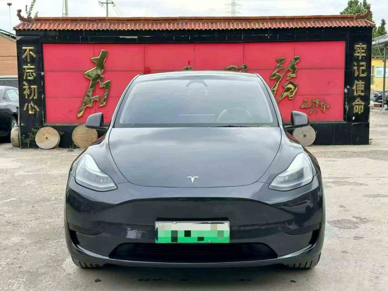 枣庄24年特斯拉MODEL Y1