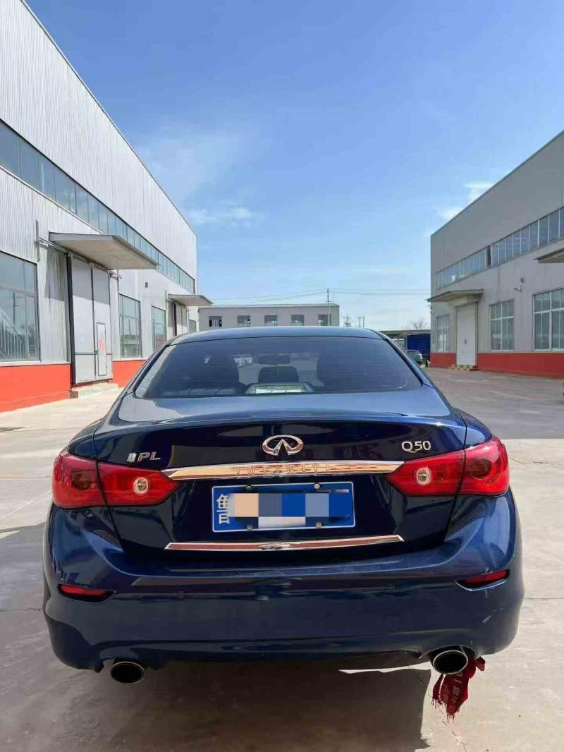 枣庄17年英菲尼迪Q50L7
