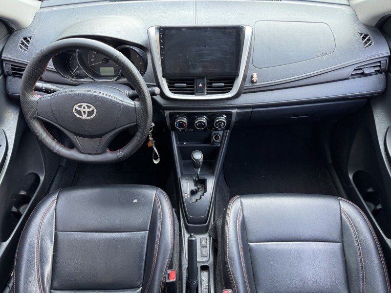 济宁20年丰田YARiS L 致炫8