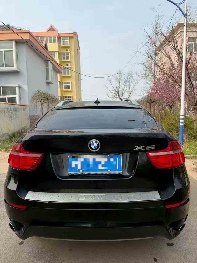 烟台13年宝马X68