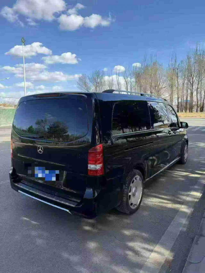 呼伦贝尔19年奔驰V8