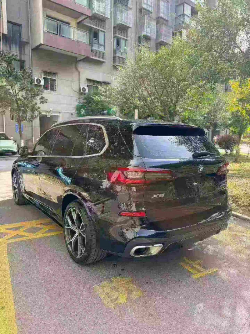 重庆23年宝马X58