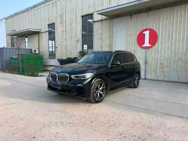 佛山19年宝马X52