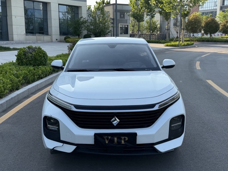 济宁21年宝骏RC51