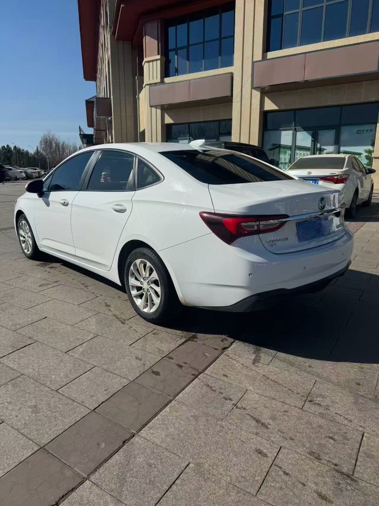 承德20年别克威朗5