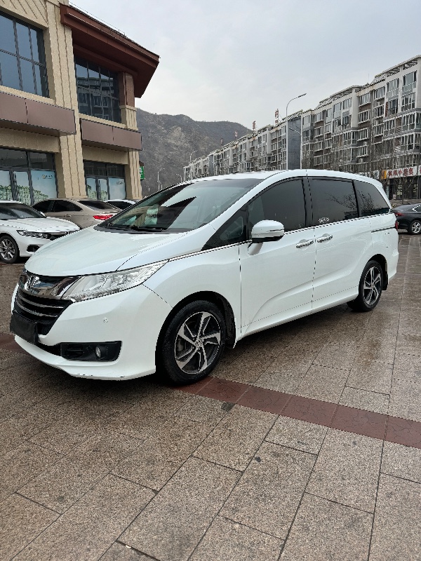 承德16年本田奥德赛3