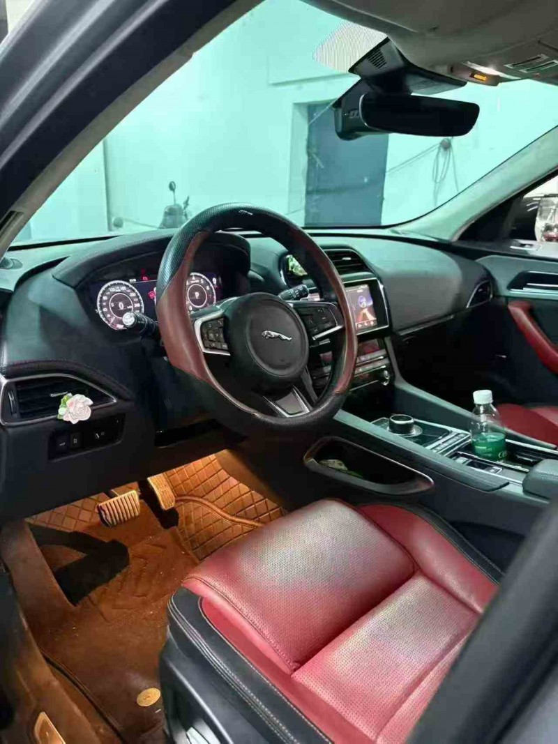 黔西南21年捷豹F-PACE3