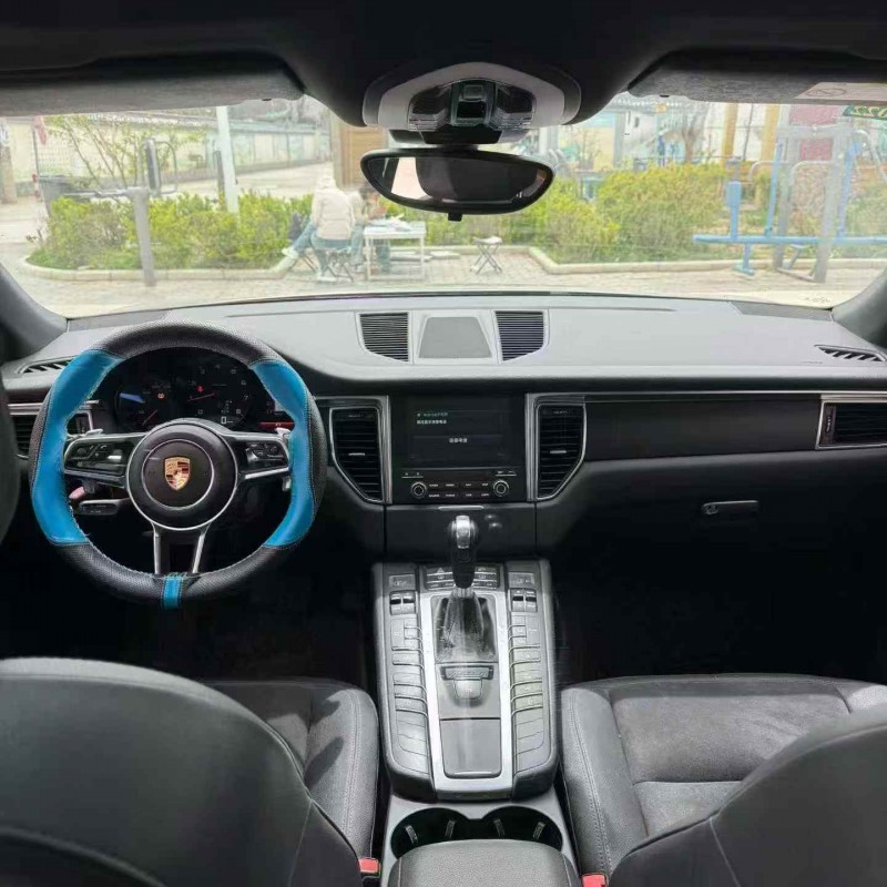 晋城16年保时捷Macan6