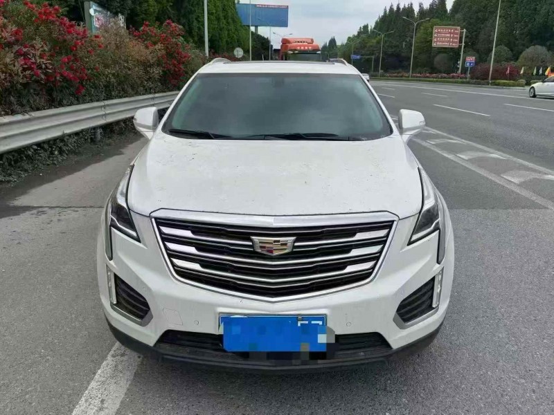湘潭17年凯迪拉克XT51