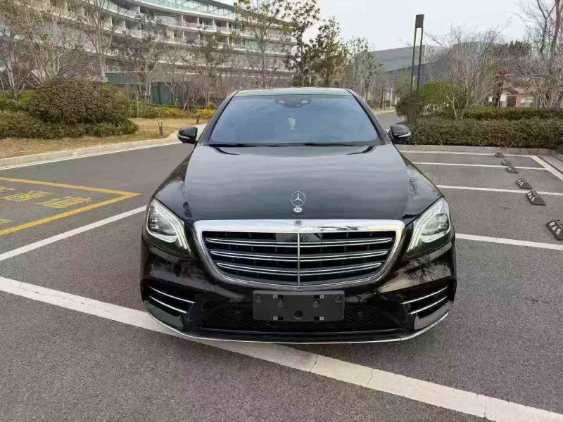 常州18年奔驰S1