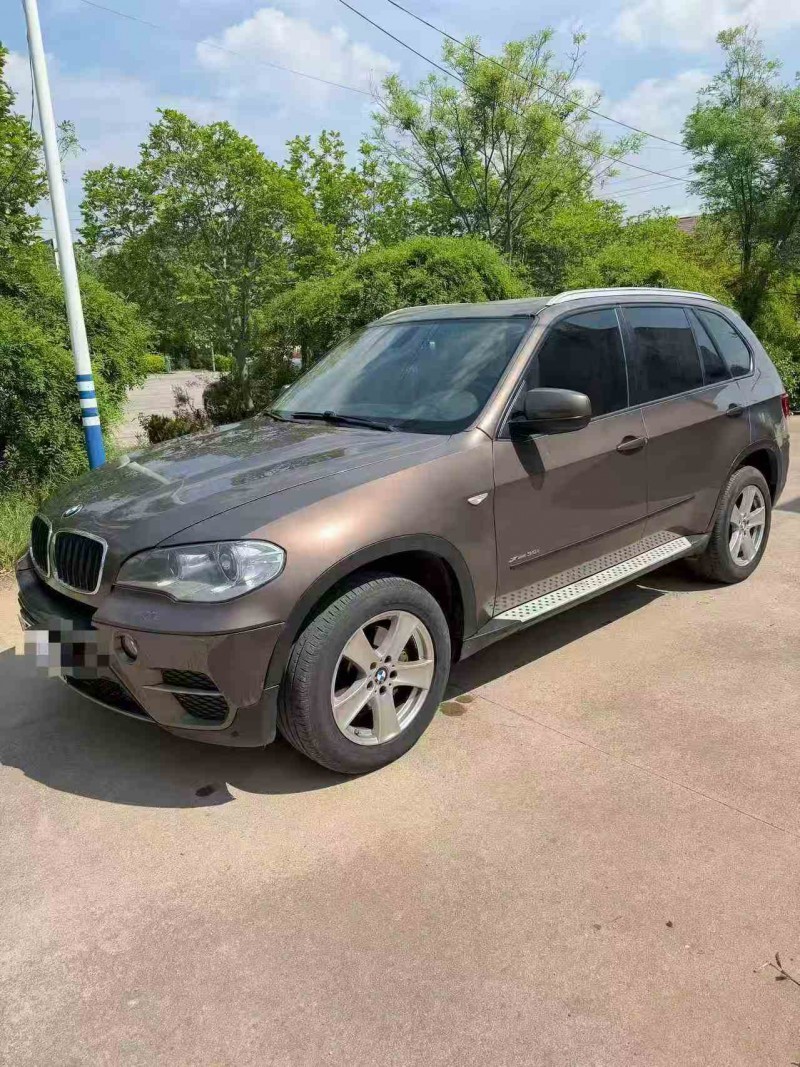 济宁13年宝马X52