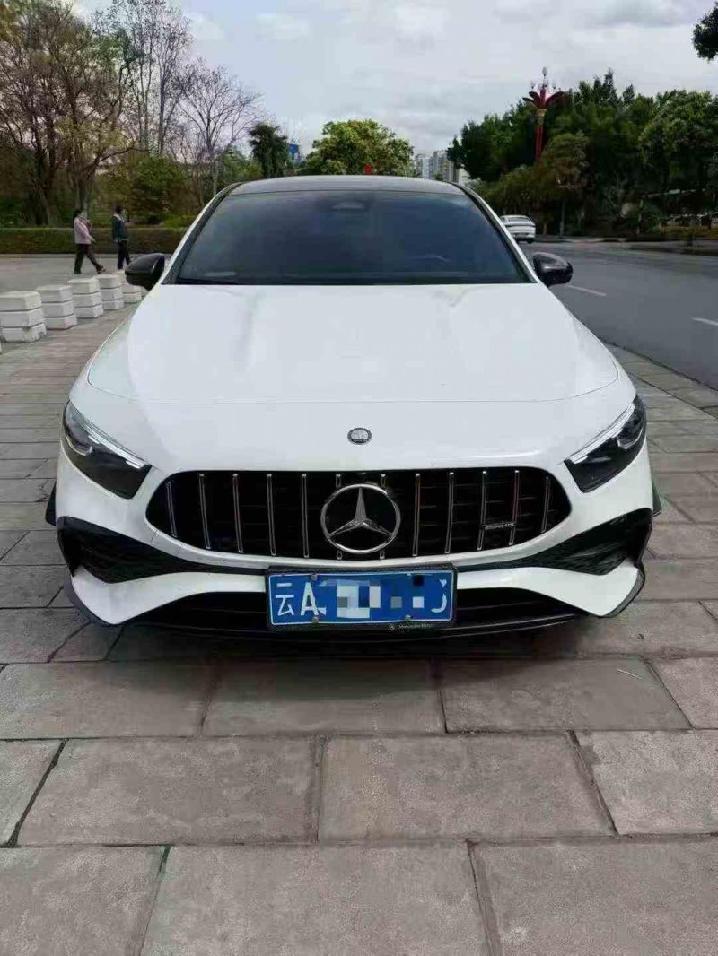 遂宁24年奔驰A1