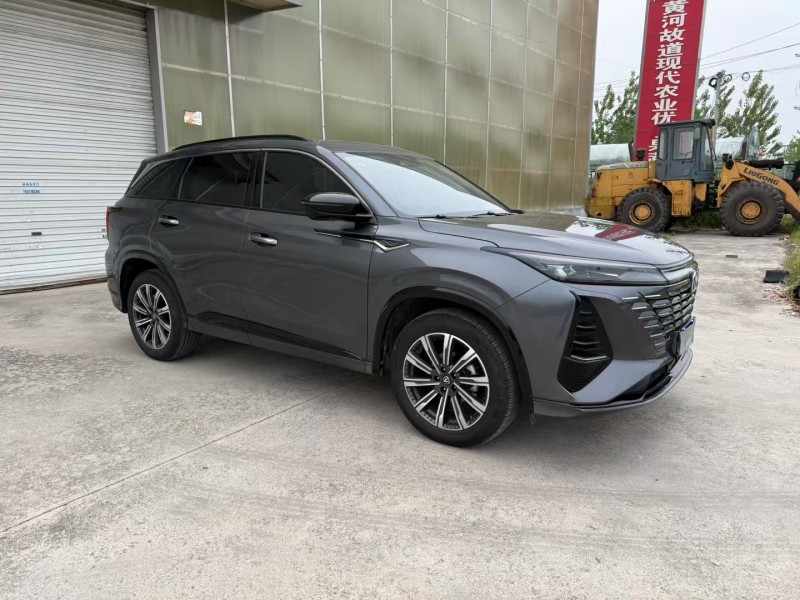 徐州25年长安汽车CS752