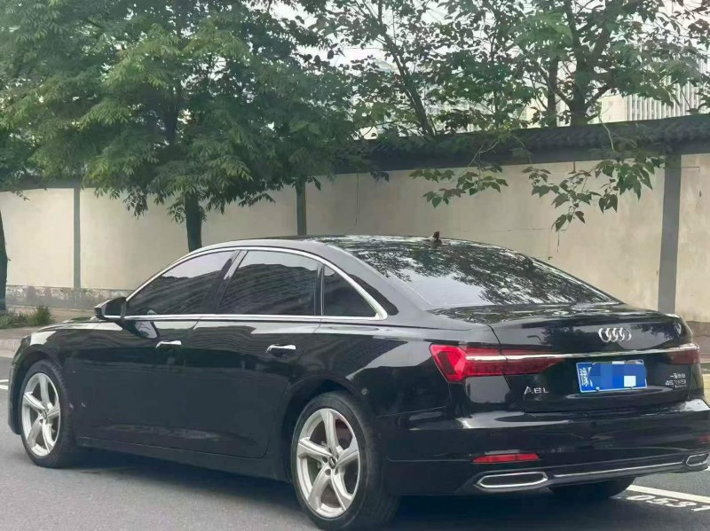 新乡20年奥迪A6L7