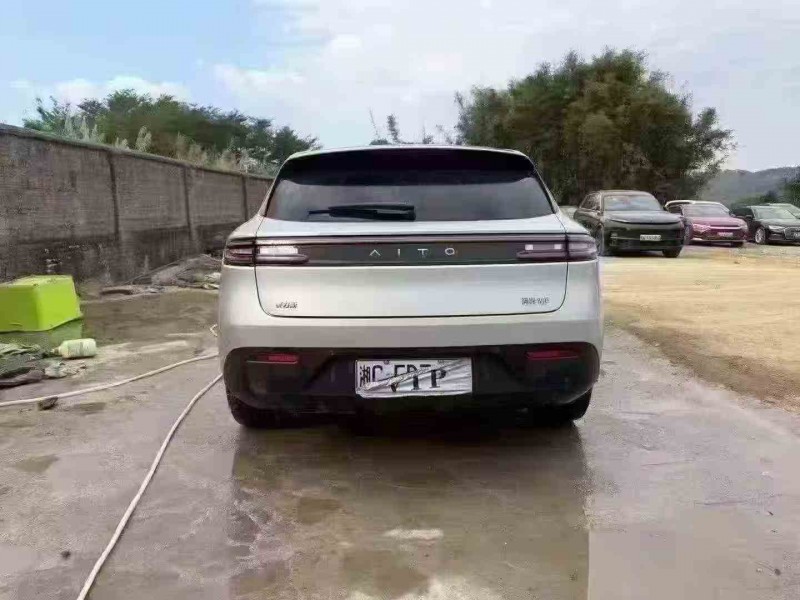 汕头22年华为智选问界7