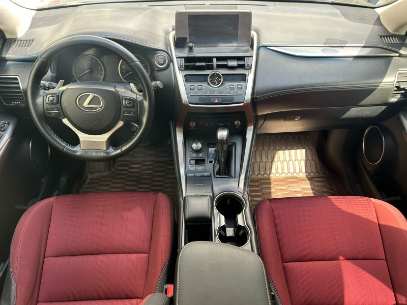 兰州18年雷克萨斯NX8