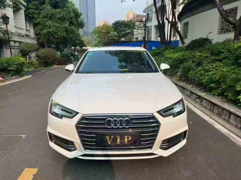 珠海19年奥迪A4L1