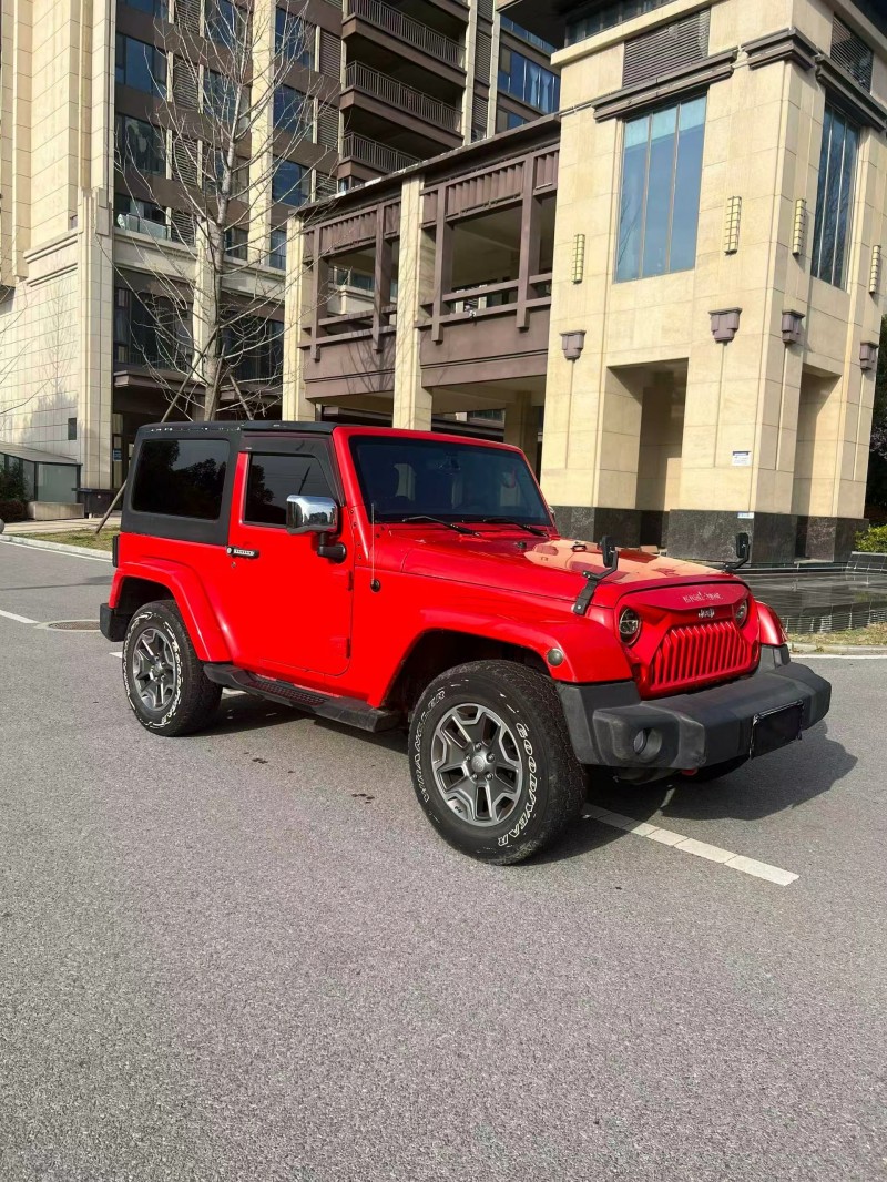 安阳13年Jeep牧马人2