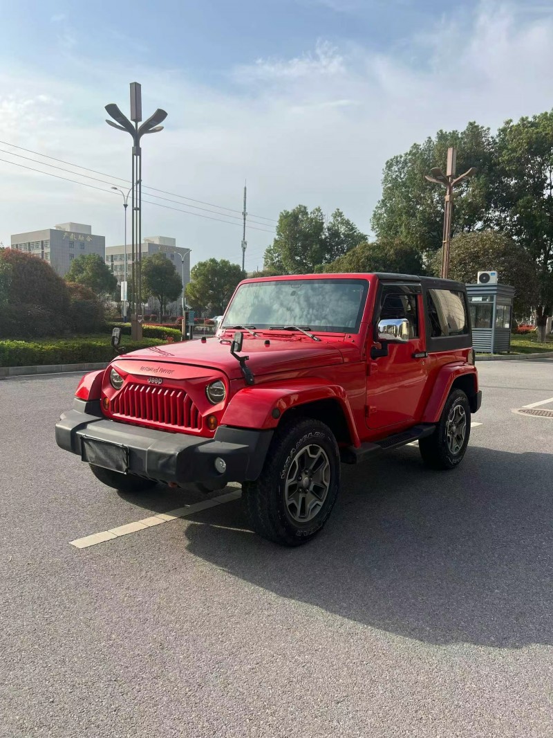 安阳13年Jeep牧马人5