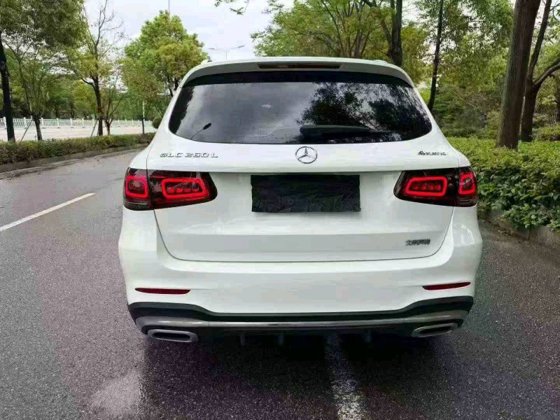 常德22年奔驰GLC9