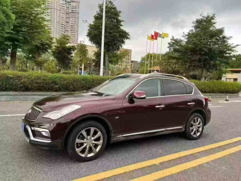 湛江16年英菲尼迪QX502