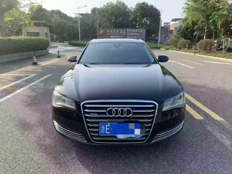 珠海14年奥迪A8L1