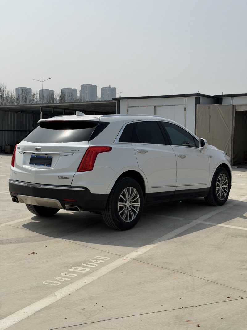 新乡16年凯迪拉克XT57