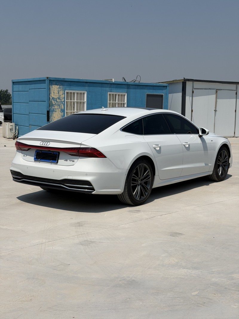 新乡24年奥迪A7L7