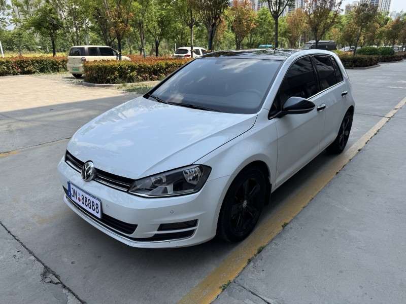 济宁17年大众高尔夫3