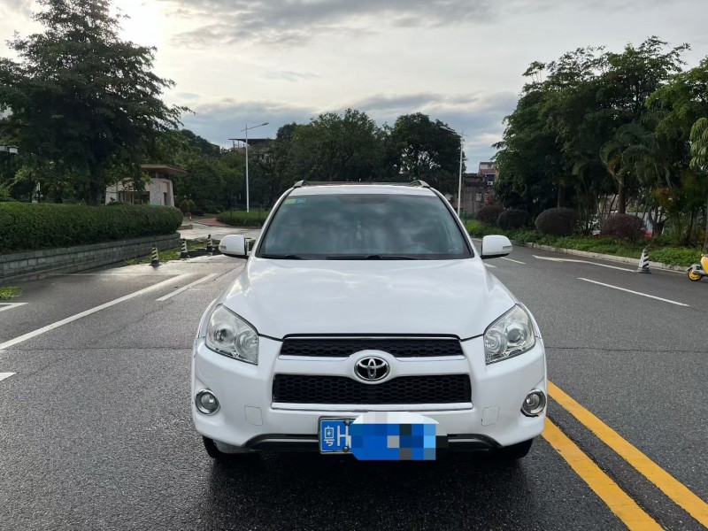 茂名12年丰田RAV41